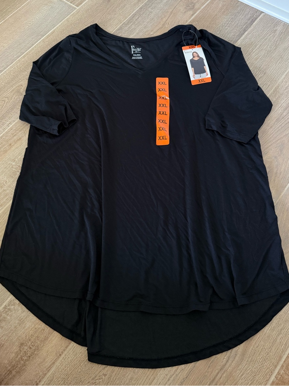 Felina Black V-Neck Quarter Sleeve Tunic